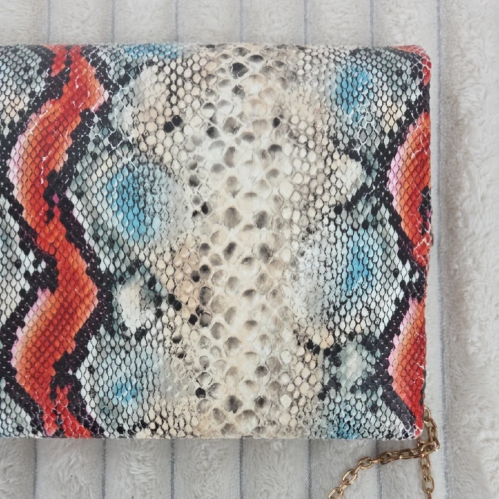 Snake-Print Clutch with Gold Chain - Multicolor
